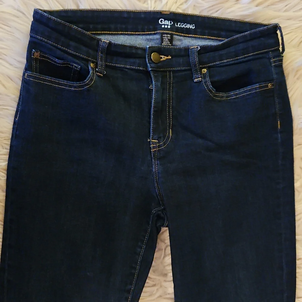 GAP Dark Wash Legging Jeans Size 10/30R